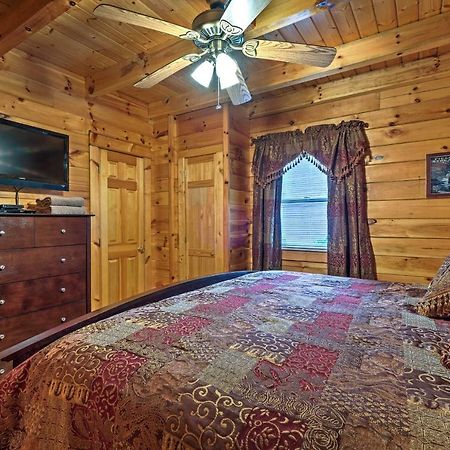 Pigeon Forge Cabin With Hot Tub, Grill And Pool Table! Villa Sevierville Exterior photo